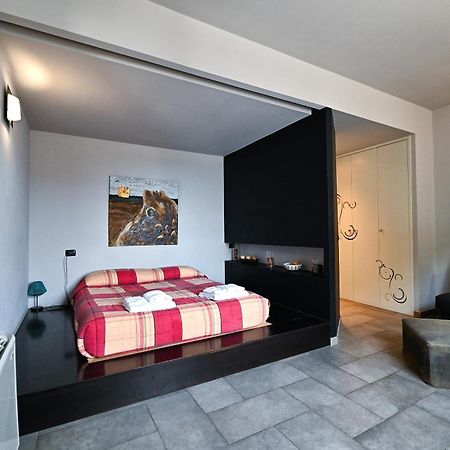 Zona Franca Hotel กาลาตีนา ภายนอก รูปภาพ