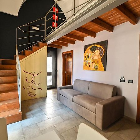 Zona Franca Hotel กาลาตีนา ภายนอก รูปภาพ